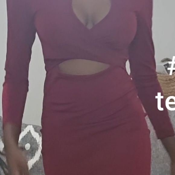 S red tear drop dress - Picture 4 of 4